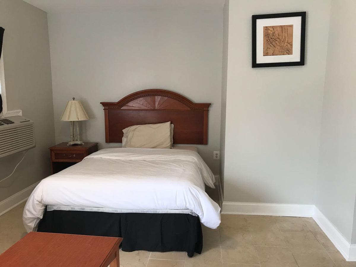 Red Carpet Inn, الإسكندرية، فيرجينيا المظهر الخارجي الصورة